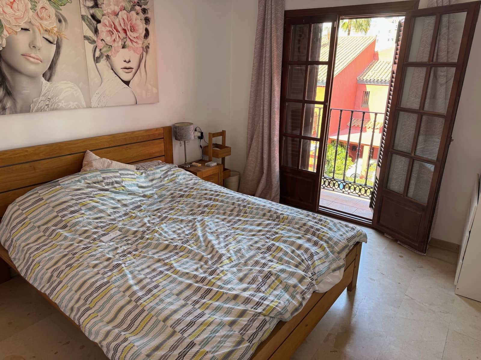 Adosado de 3 habitaciones en Estepona en venta con piscina garaje - 549.000 € (Ref: 9829784)