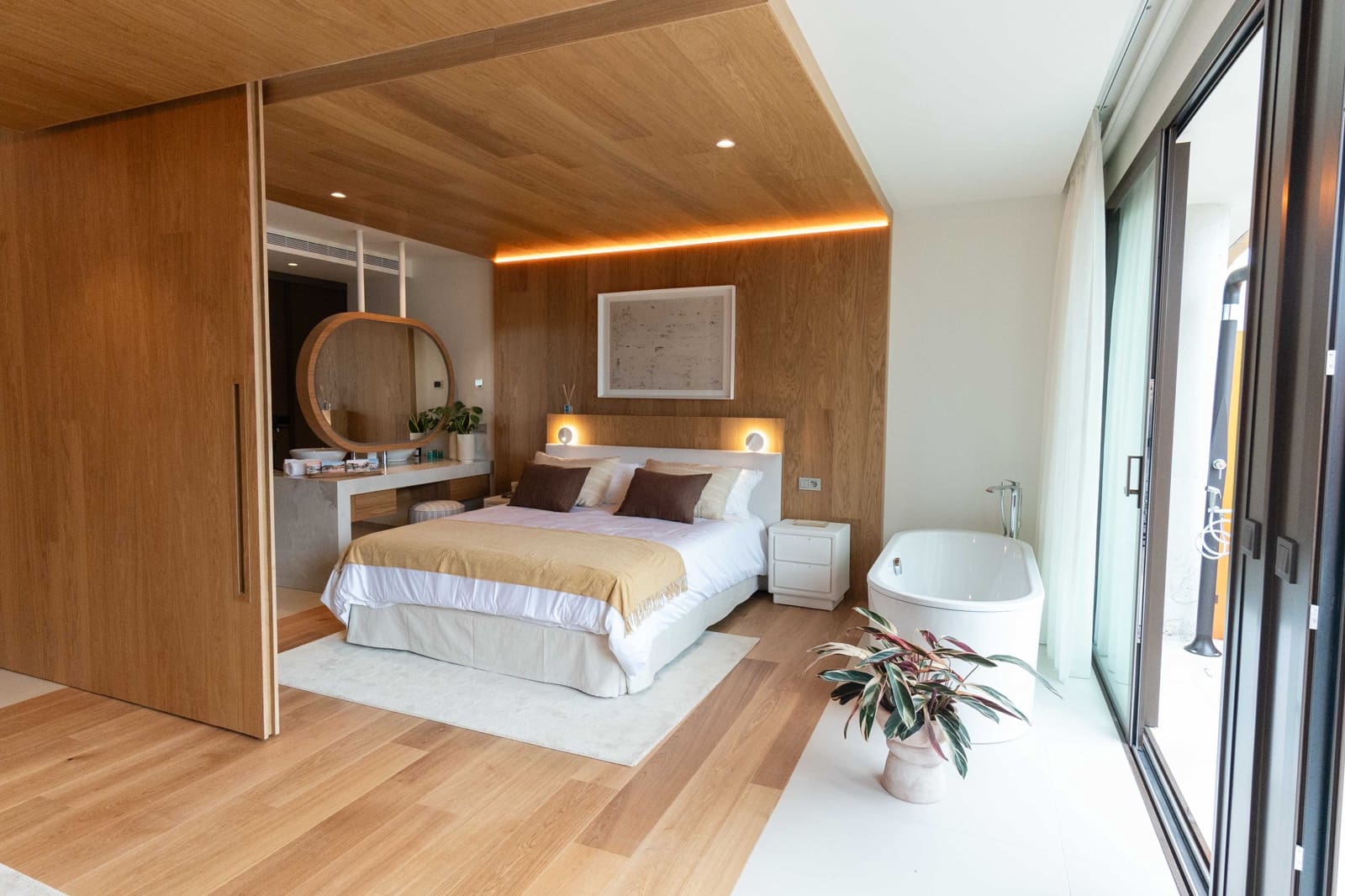 Apartamento de 2 habitaciones en Fuengirola en venta con piscina garaje - 695.000 € (Ref: 9829785)