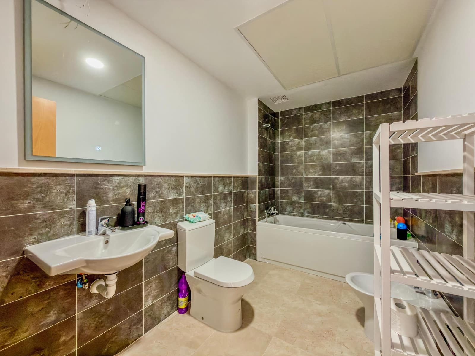 3 slaapkamer Rijtjeshuis te koop in Casares met garage - € 470.000 (Ref: 9829787)