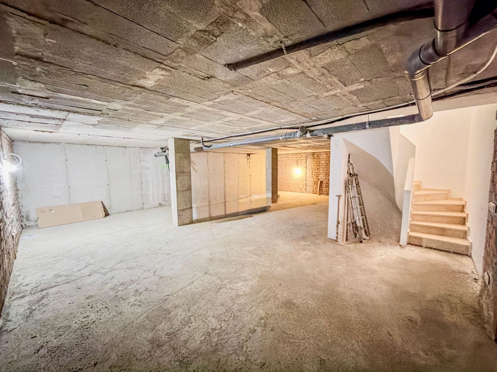 3 slaapkamer Rijtjeshuis te koop in Casares met garage - € 470.000 (Ref: 9829787)