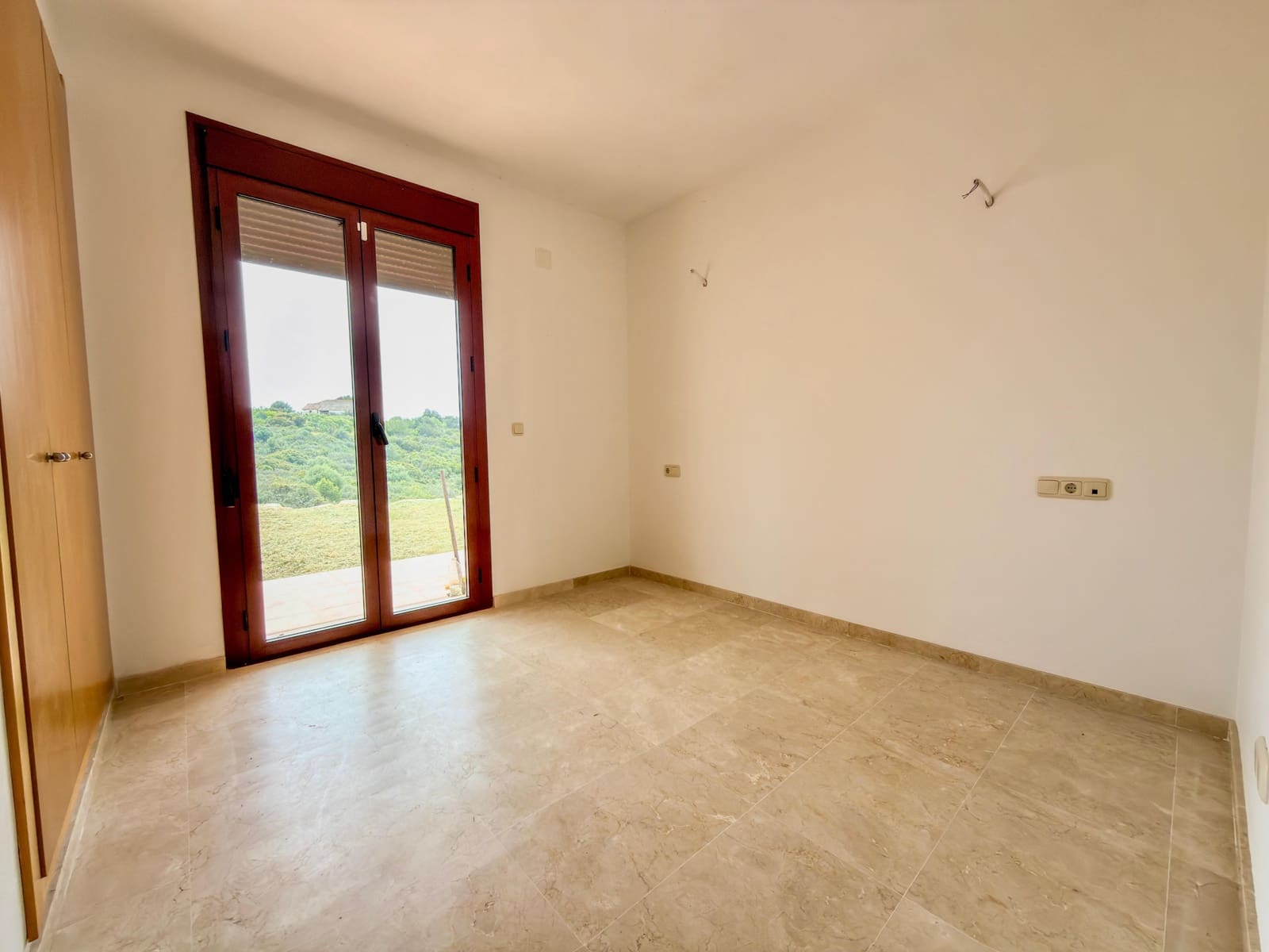 3 slaapkamer Rijtjeshuis te koop in Casares met garage - € 470.000 (Ref: 9829787)