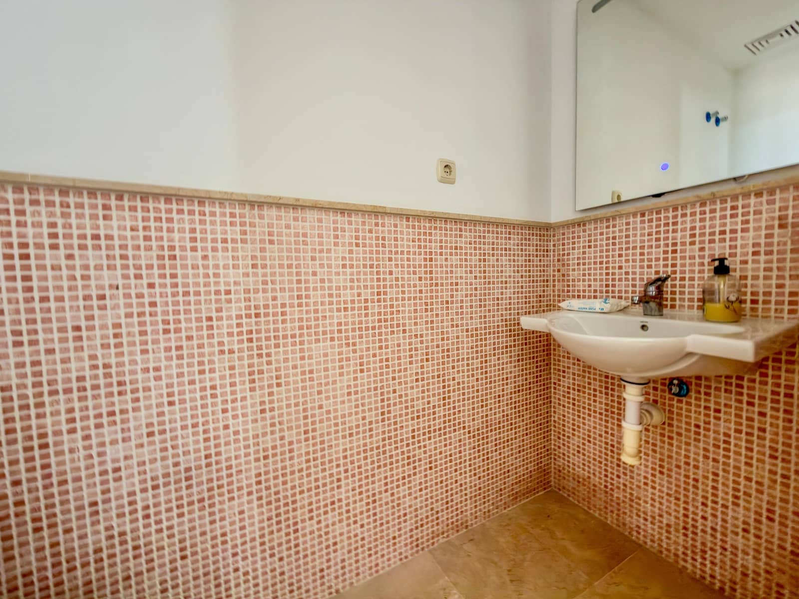 3 slaapkamer Rijtjeshuis te koop in Casares met garage - € 470.000 (Ref: 9829787)