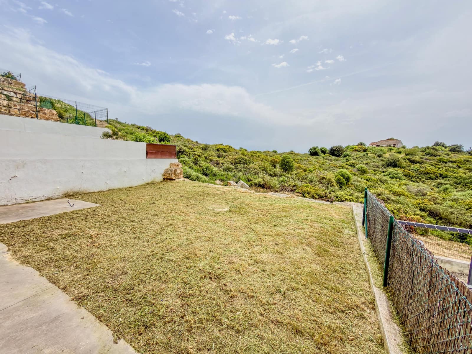 3 slaapkamer Rijtjeshuis te koop in Casares met garage - € 470.000 (Ref: 9829787)