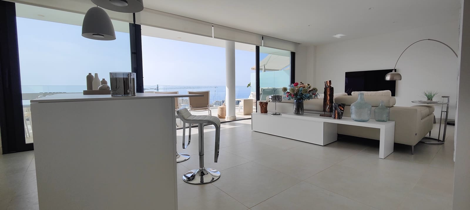 2 bedroom Apartment for sale in Fuengirola with pool garage - € 745,000 (Ref: 9829788)