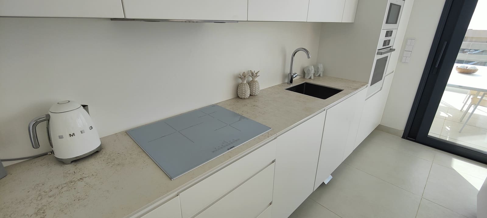2 bedroom Apartment for sale in Fuengirola with pool garage - € 745,000 (Ref: 9829788)