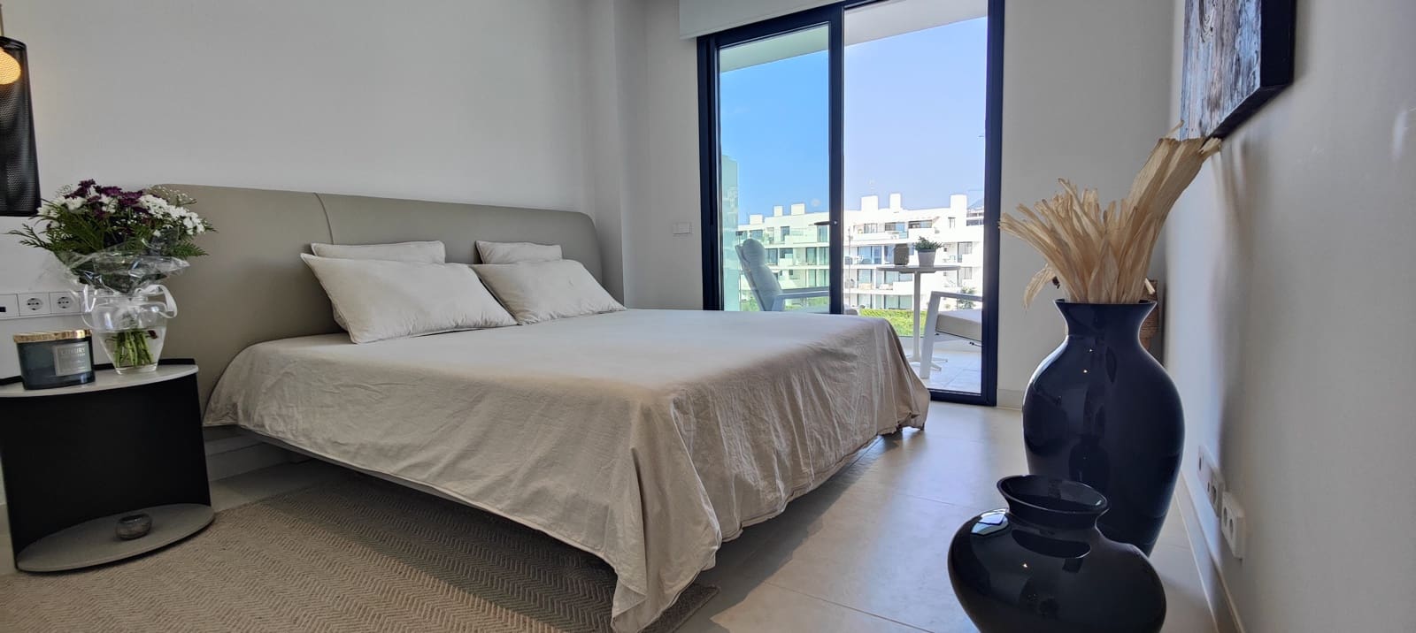 2 bedroom Apartment for sale in Fuengirola with pool garage - € 745,000 (Ref: 9829788)
