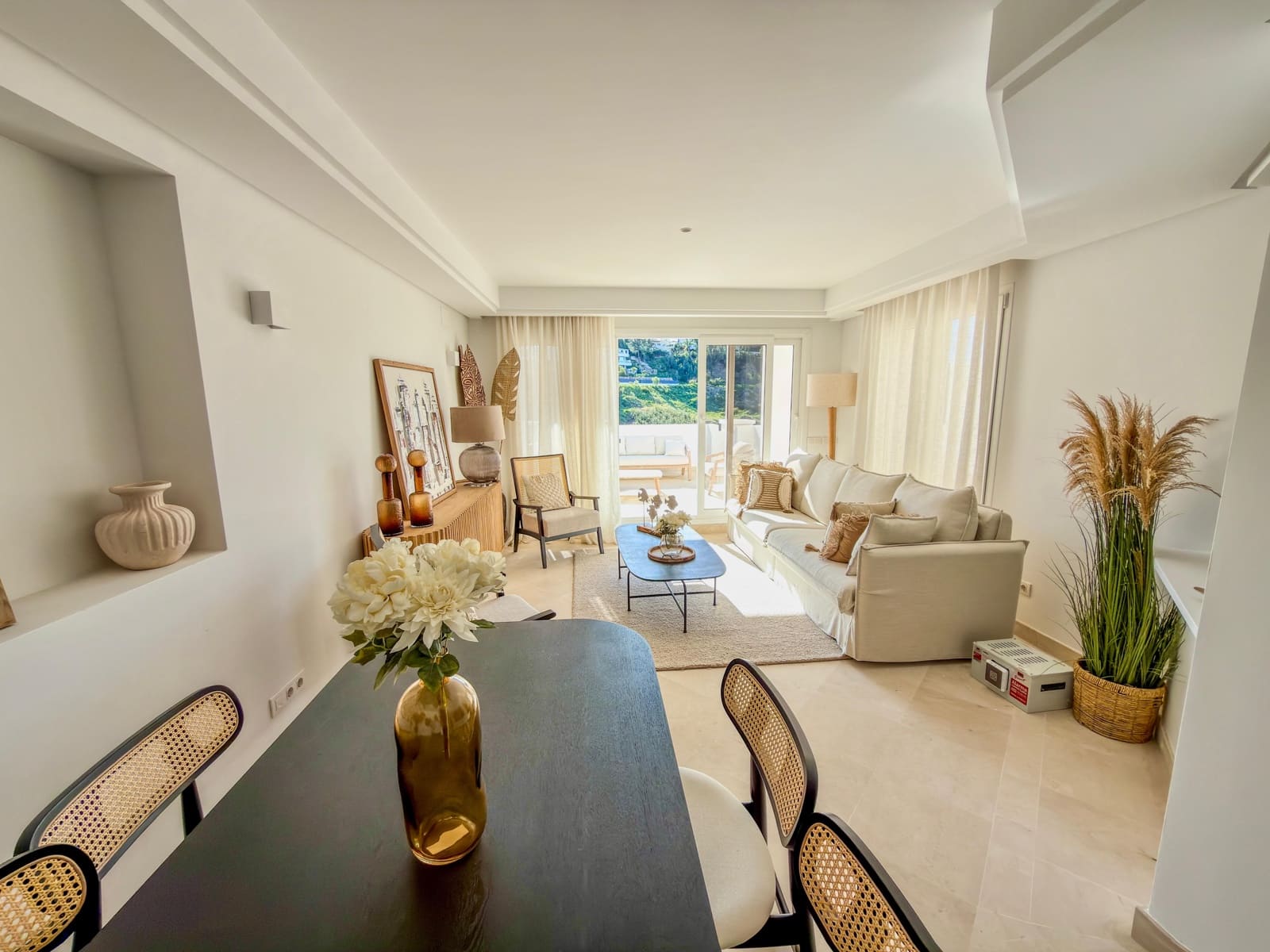 2 bedroom Apartment for sale in Marbella with pool garage - € 475,000 (Ref: 9829791)