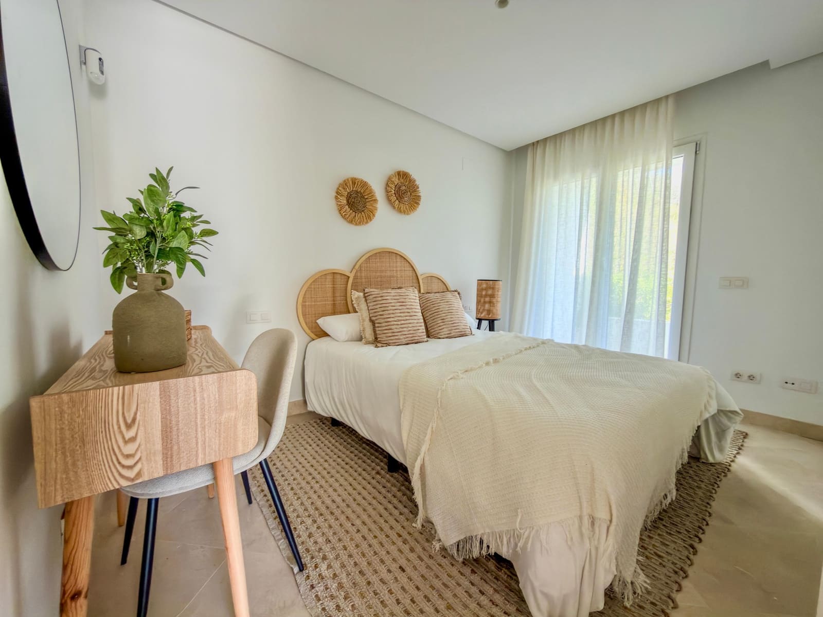 2 bedroom Apartment for sale in Marbella with pool garage - € 475,000 (Ref: 9829791)