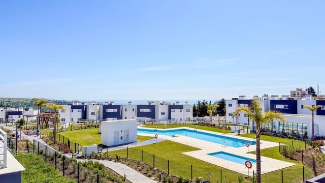 3 Zimmer Apartment zu verkaufen in Estepona mit Pool Garage - 438.000 € (Ref: 9829792)
