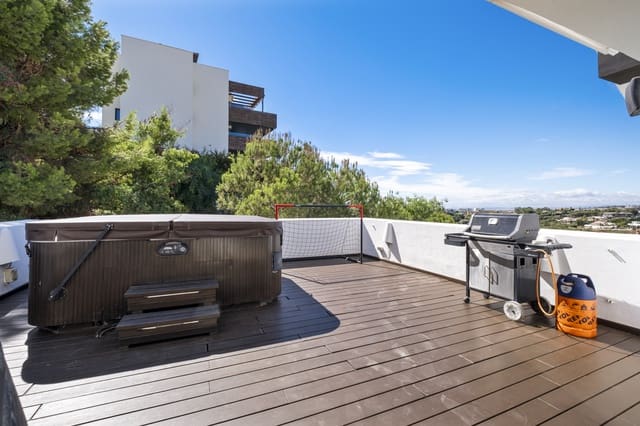 3 sovrum Takvåning till salu i Los Flamingos, Benahavís med pool garage - 1 075 000 € (Ref: 9829794)