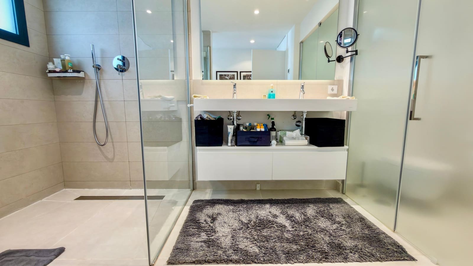 3 bedroom Apartment for rent in Fuengirola with pool garage - € 3,500 (Ref: 9829797)