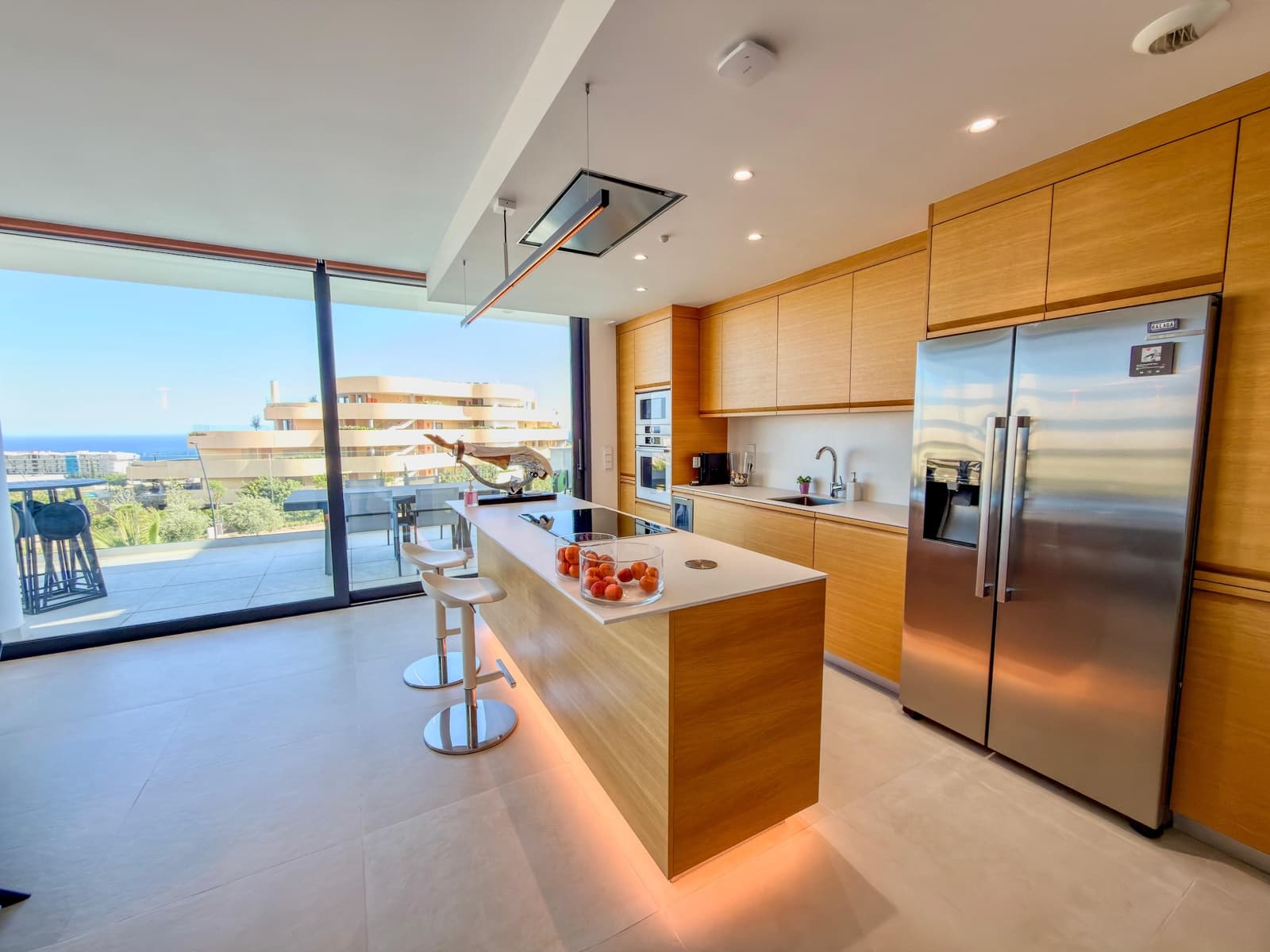 3 soveværelse Lejlighed til salg i Fuengirola med swimmingpool garage - € 799.000 (Ref: 9829799)