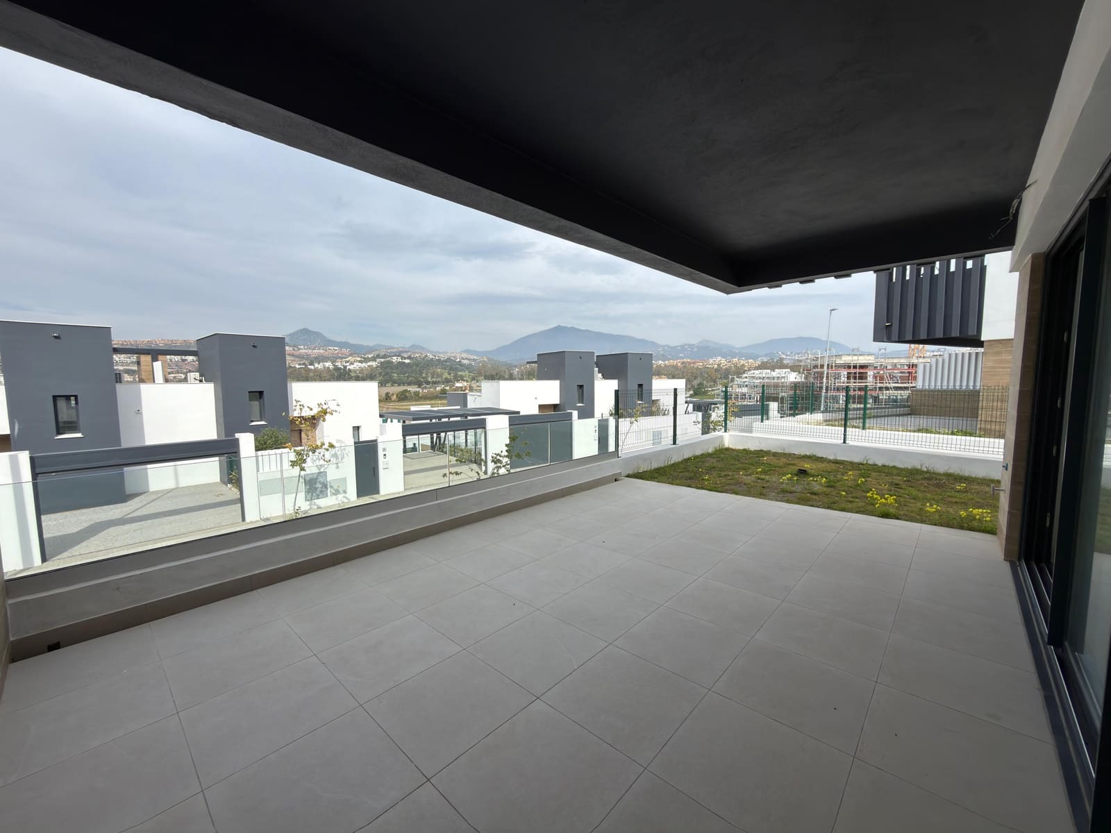 3 Zimmer Villa zu verkaufen in Atalaya-Isdabe mit Pool Garage - 800.000 € (Ref: 9829818)