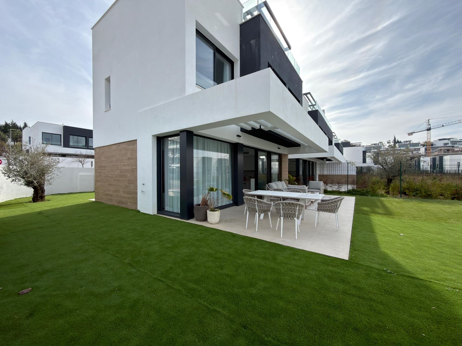 3 Zimmer Villa zu verkaufen in Atalaya-Isdabe mit Pool Garage - 900.000 € (Ref: 9829819)