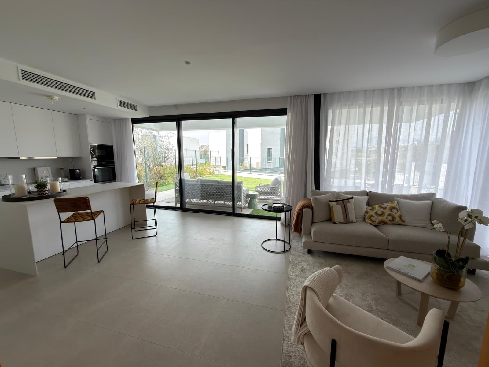 3 Zimmer Villa zu verkaufen in Atalaya-Isdabe mit Pool Garage - 900.000 € (Ref: 9829819)