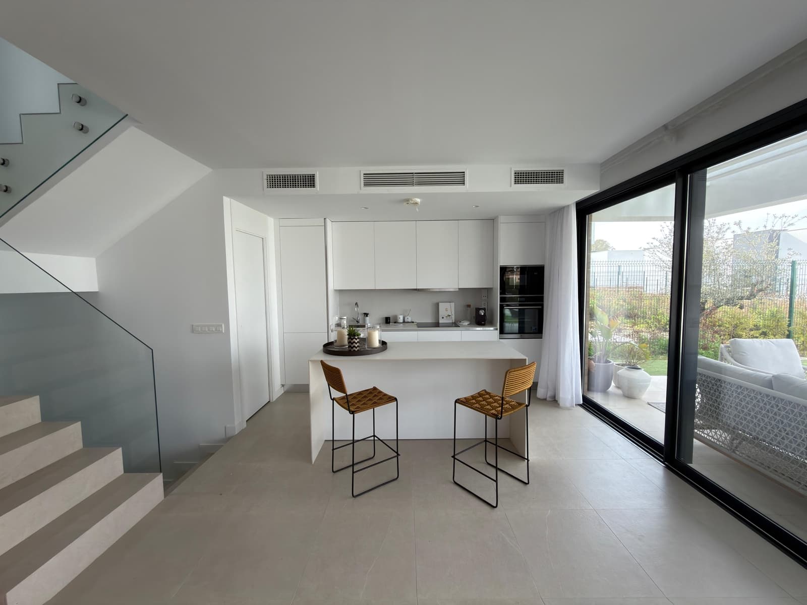 3 Zimmer Villa zu verkaufen in Atalaya-Isdabe mit Pool Garage - 900.000 € (Ref: 9829819)