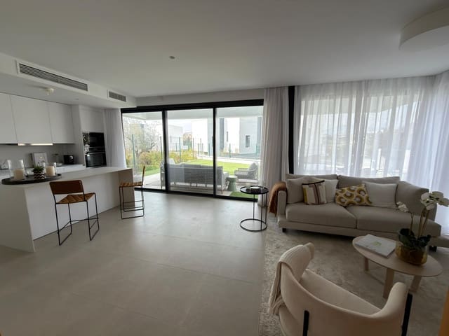 3 Zimmer Villa zu verkaufen in Atalaya-Isdabe, Estepona mit Pool Garage - 900.000 € (Ref: 9829819)