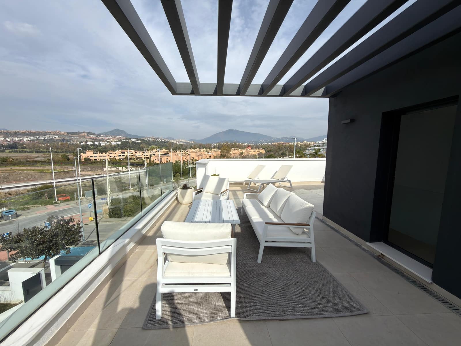 3 Zimmer Villa zu verkaufen in Atalaya-Isdabe mit Pool Garage - 900.000 € (Ref: 9829819)
