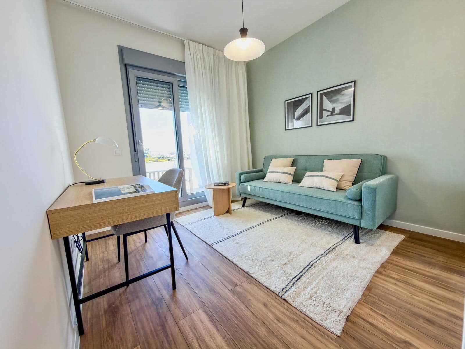 4 bedroom Penthouse for sale in Estepona with pool garage - € 564,000 (Ref: 9829820)