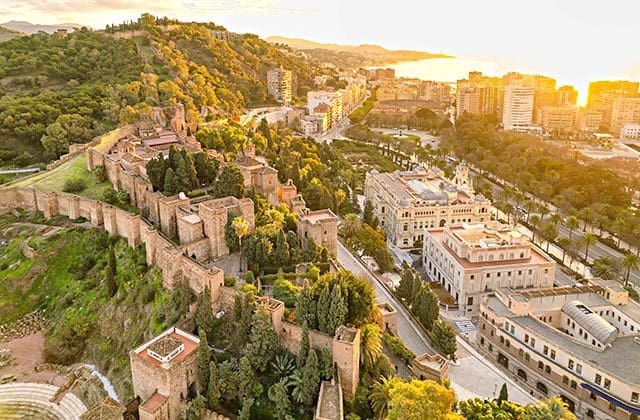 3 soverom Leilighet til salgs i Malaga by med svømmebasseng garasje - € 2 250 000 (Ref: 9829822)