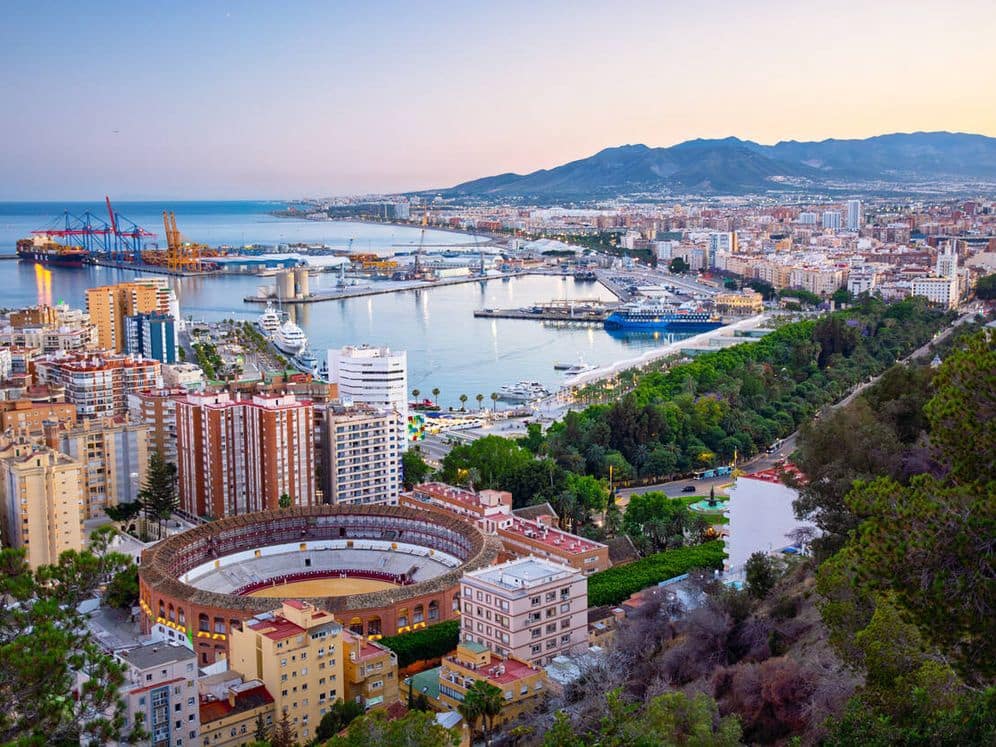 3 soverom Leilighet til salgs i Malaga by med svømmebasseng garasje - € 2 250 000 (Ref: 9829822)