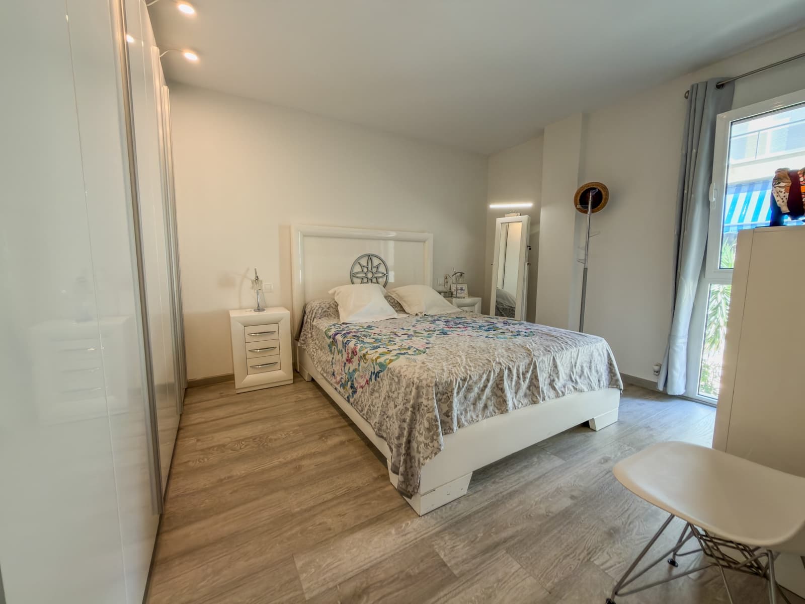 3 slaapkamer Appartement te koop in Estepona met zwembad garage - € 429.500 (Ref: 9829830)