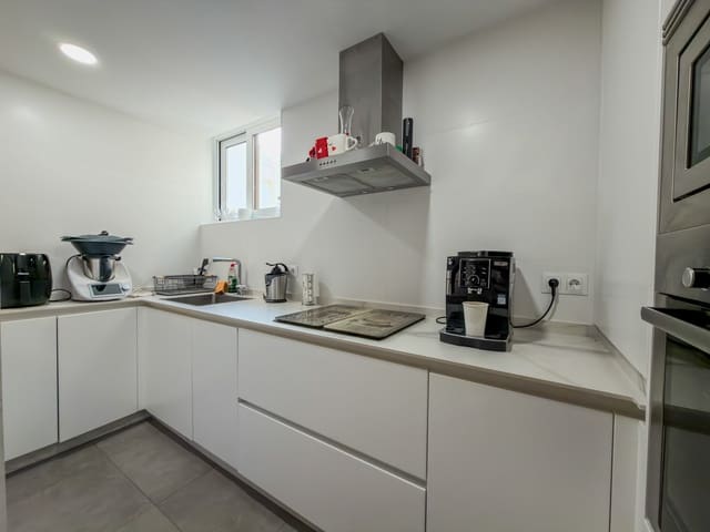 3 chambre Appartement à vendre à Seghers, Estepona avec piscine garage - 429 500 € (Ref: 9829830)