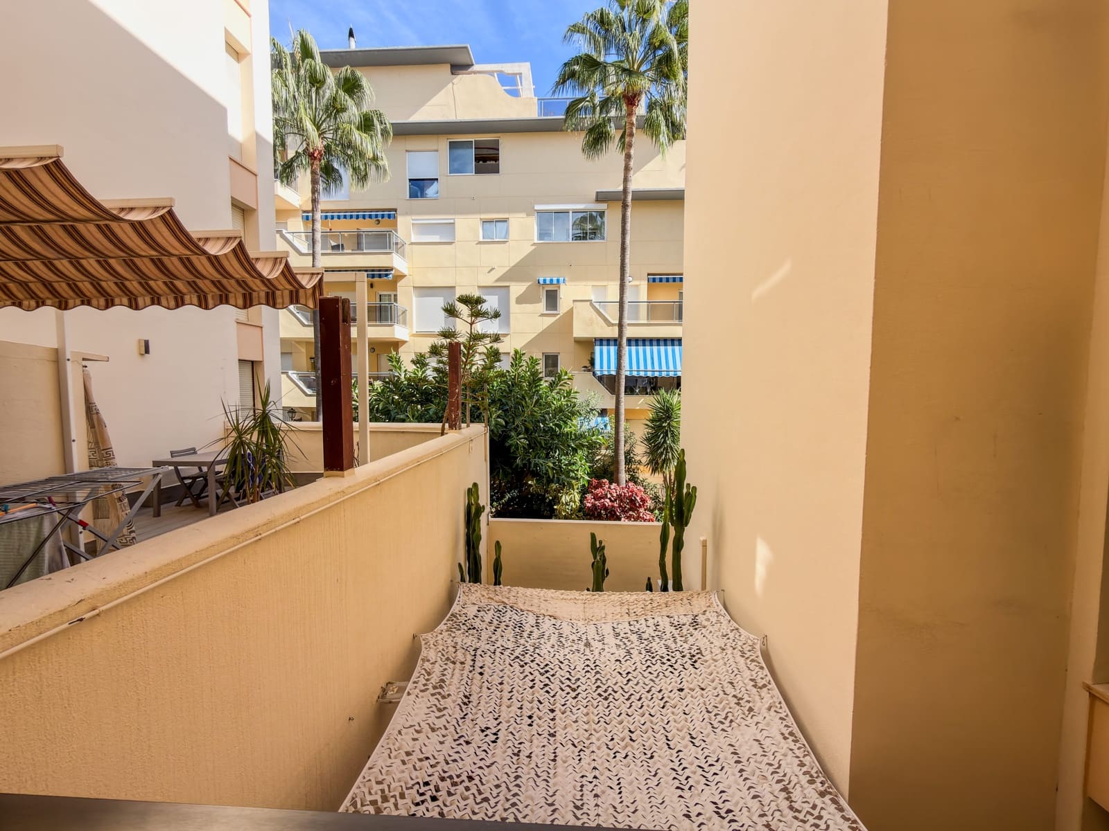3 slaapkamer Appartement te koop in Estepona met zwembad garage - € 429.500 (Ref: 9829830)