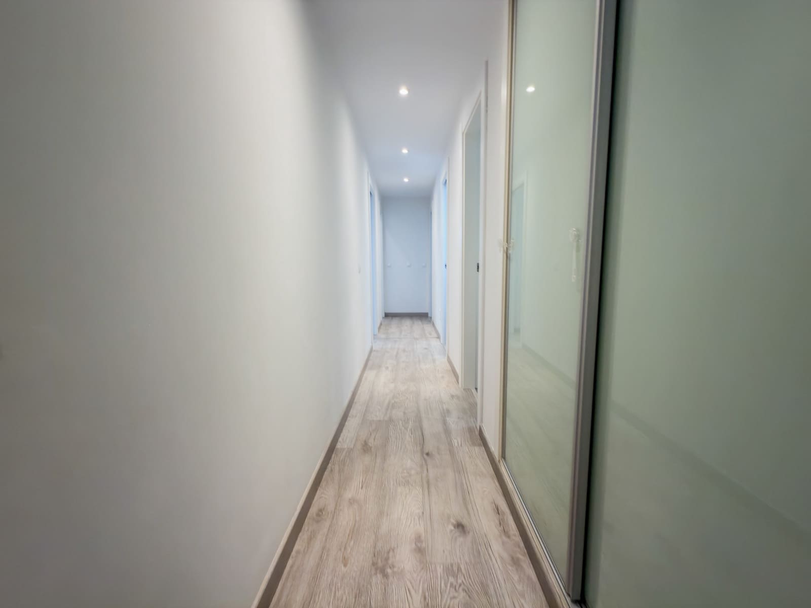 3 slaapkamer Appartement te koop in Estepona met zwembad garage - € 429.500 (Ref: 9829830)