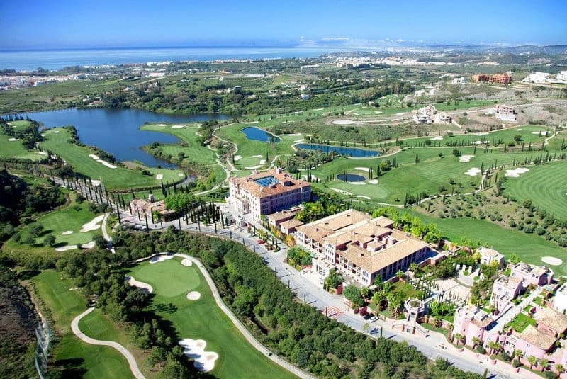 2 bedroom Apartment for sale in New Golden Mile with pool garage - € 349,000 (Ref: 9839976)