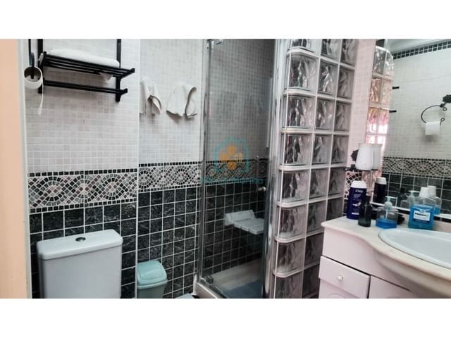 2 chambre Appartement à vendre à El Moncayo - El Pòrtic, Guardamar del Segura avec garage - 275 000 € (Ref: 10047300)