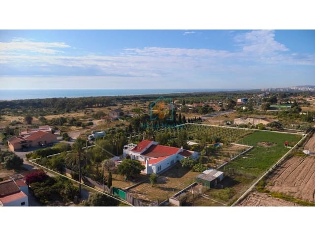 4 sovrum Villa till salu i La Marina, Elche / Elx - 985 000 € (Ref: 10081053)