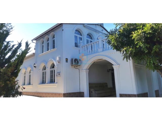 4 sovrum Villa till salu i La Marina, Elche / Elx - 985 000 € (Ref: 10081053)