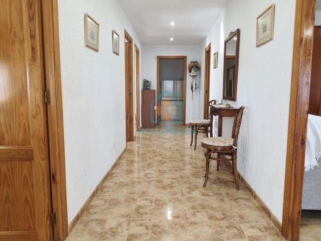 3 soveværelse Villa til salg i Peña de las Águilas, Elche / Elx - € 295.000 (Ref: 10094465)