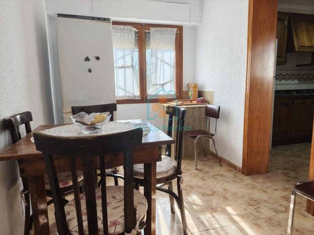 3 soveværelse Villa til salg i Peña de las Águilas, Elche / Elx - € 295.000 (Ref: 10094465)