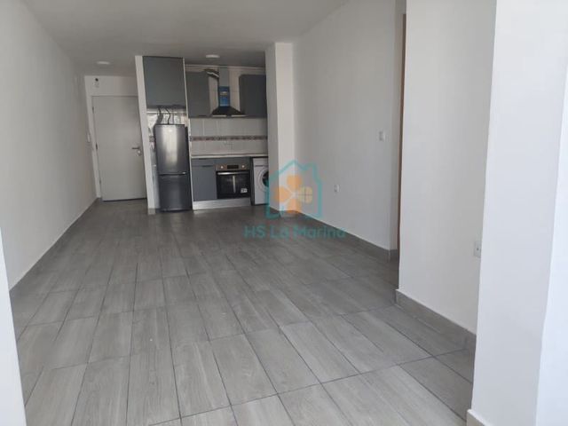 2 bedroom Apartment for sale in Avenida Habaneras - Curva de Palangre, Torrevieja - € 145,000 (Ref: 10124336)