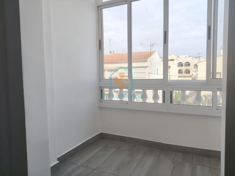 2 quarto Apartamento para venda em Torrevieja - 145 000 € (Ref: 10124336)