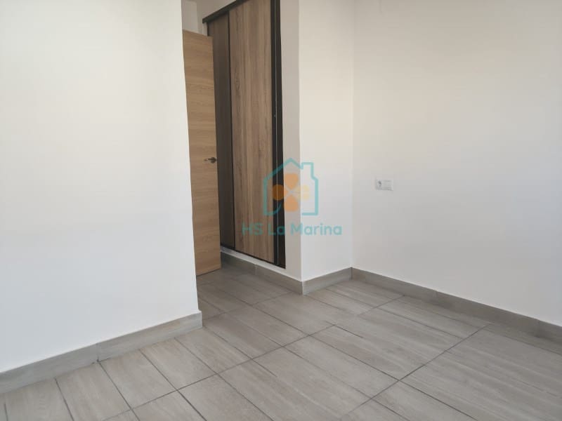 2 quarto Apartamento para venda em Torrevieja - 145 000 € (Ref: 10124336)
