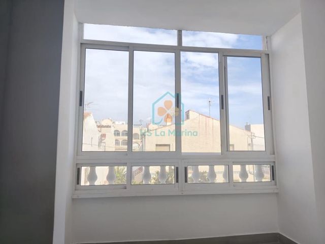 2 bedroom Apartment for sale in Avenida Habaneras - Curva de Palangre, Torrevieja - € 145,000 (Ref: 10124336)