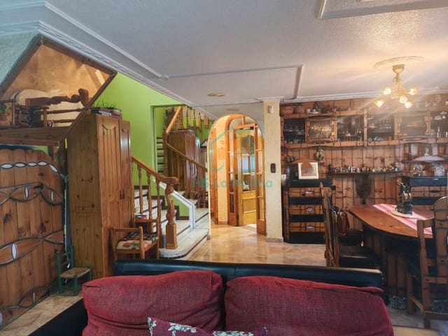 3 chambre Bungalow à vendre à Crevillente / Crevillent avec piscine - 450 000 € (Ref: 10157679)