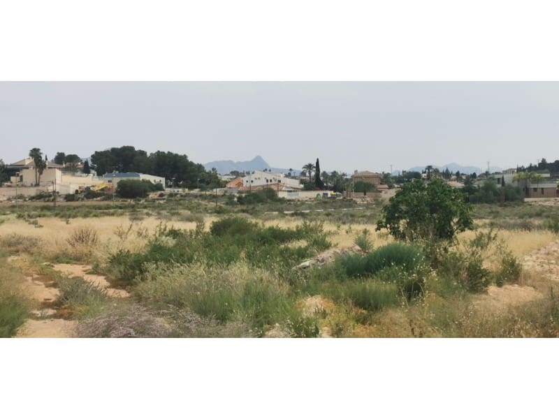 2 bedroom Villa for sale in Fortuna with pool - € 210,000 (Ref: 9922683)