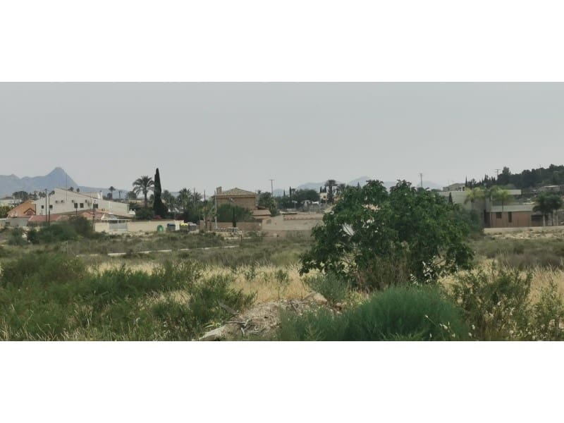 2 bedroom Villa for sale in Fortuna with pool - € 210,000 (Ref: 9922683)