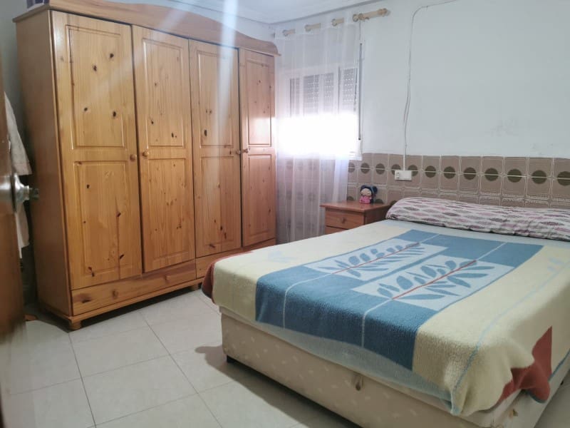 8 bedroom Finca/Country House for sale in Crevillente / Crevillent - € 320,000 (Ref: 9922684)