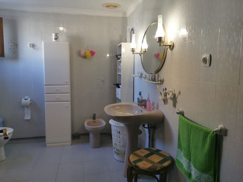 8 bedroom Finca/Country House for sale in Crevillente / Crevillent - € 320,000 (Ref: 9922684)