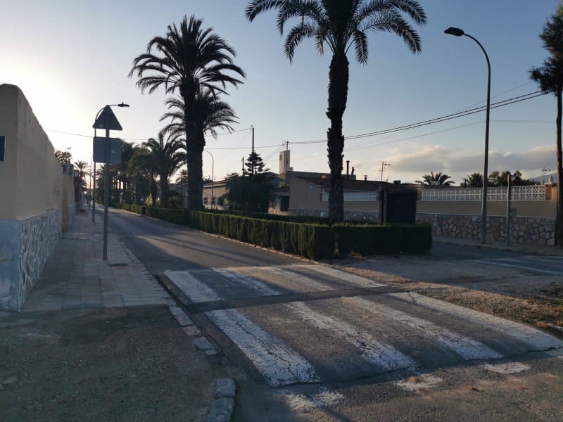 8 bedroom Finca/Country House for sale in Crevillente / Crevillent - € 320,000 (Ref: 9922684)