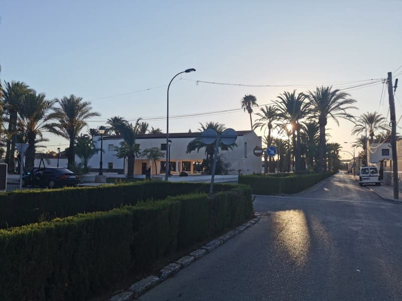 8 bedroom Finca/Country House for sale in Crevillente / Crevillent - € 320,000 (Ref: 9922684)
