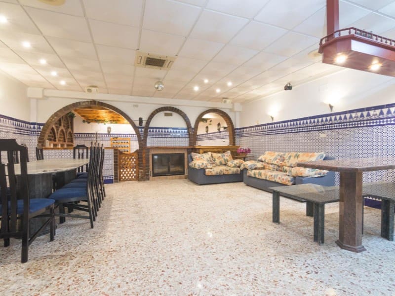 7 soveværelse Villa til salg i Elche / Elx med swimmingpool garage - € 1.650.000 (Ref: 9931534)