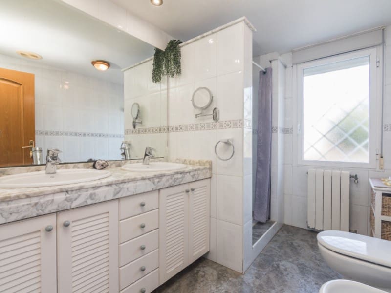 Chalet de 5 habitaciones en Elche / Elx en venta con piscina garaje - 677.000 € (Ref: 9931535)