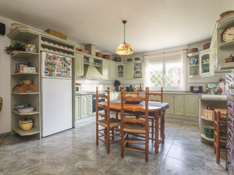 Chalet de 5 habitaciones en Elche / Elx en venta con piscina garaje - 677.000 € (Ref: 9931535)