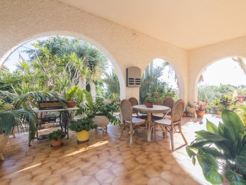 5 soveværelse Villa til salg i Elche / Elx med garage - € 448.000 (Ref: 9931537)